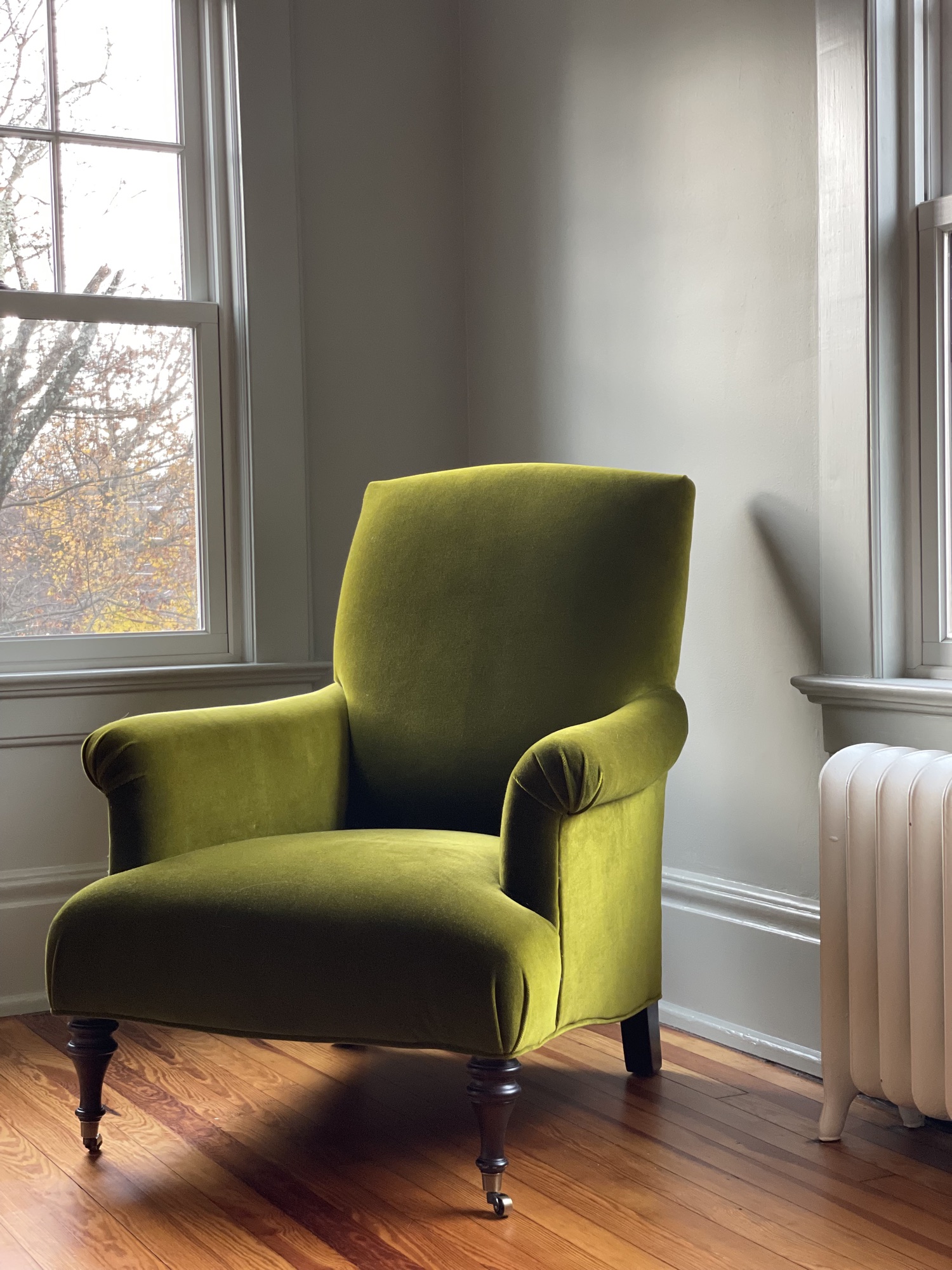 Olive armchair