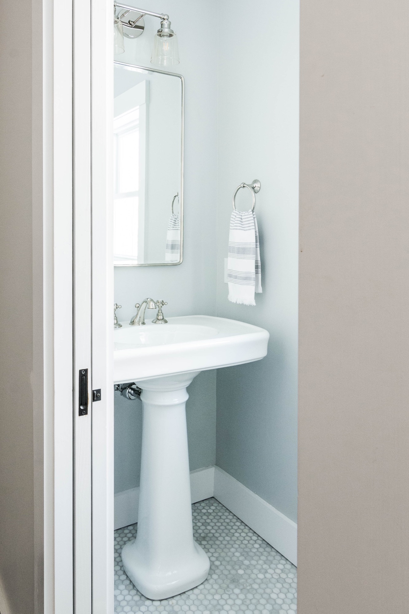 Powder room